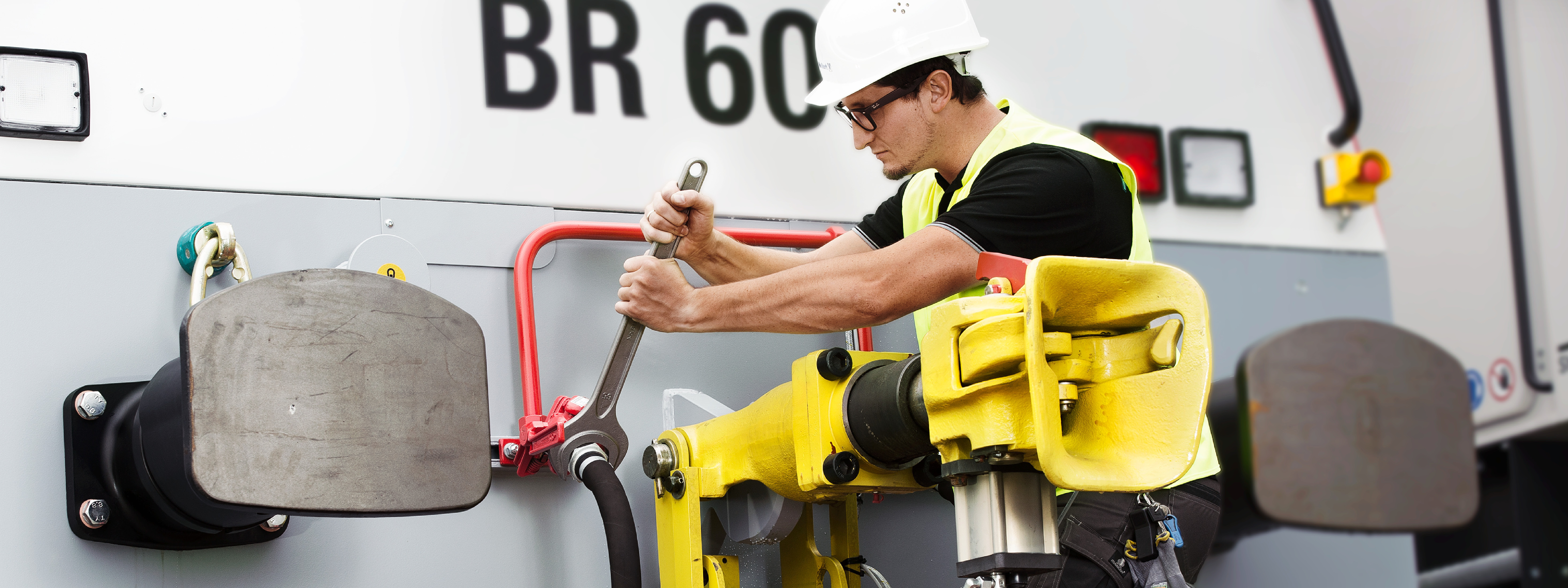 Reparaturen und 
Ersatzteile
